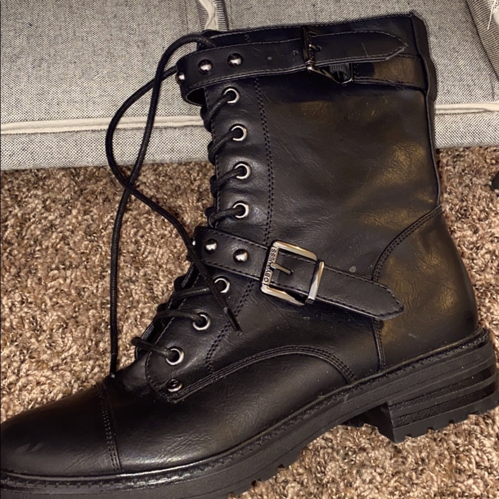 Guess boots!